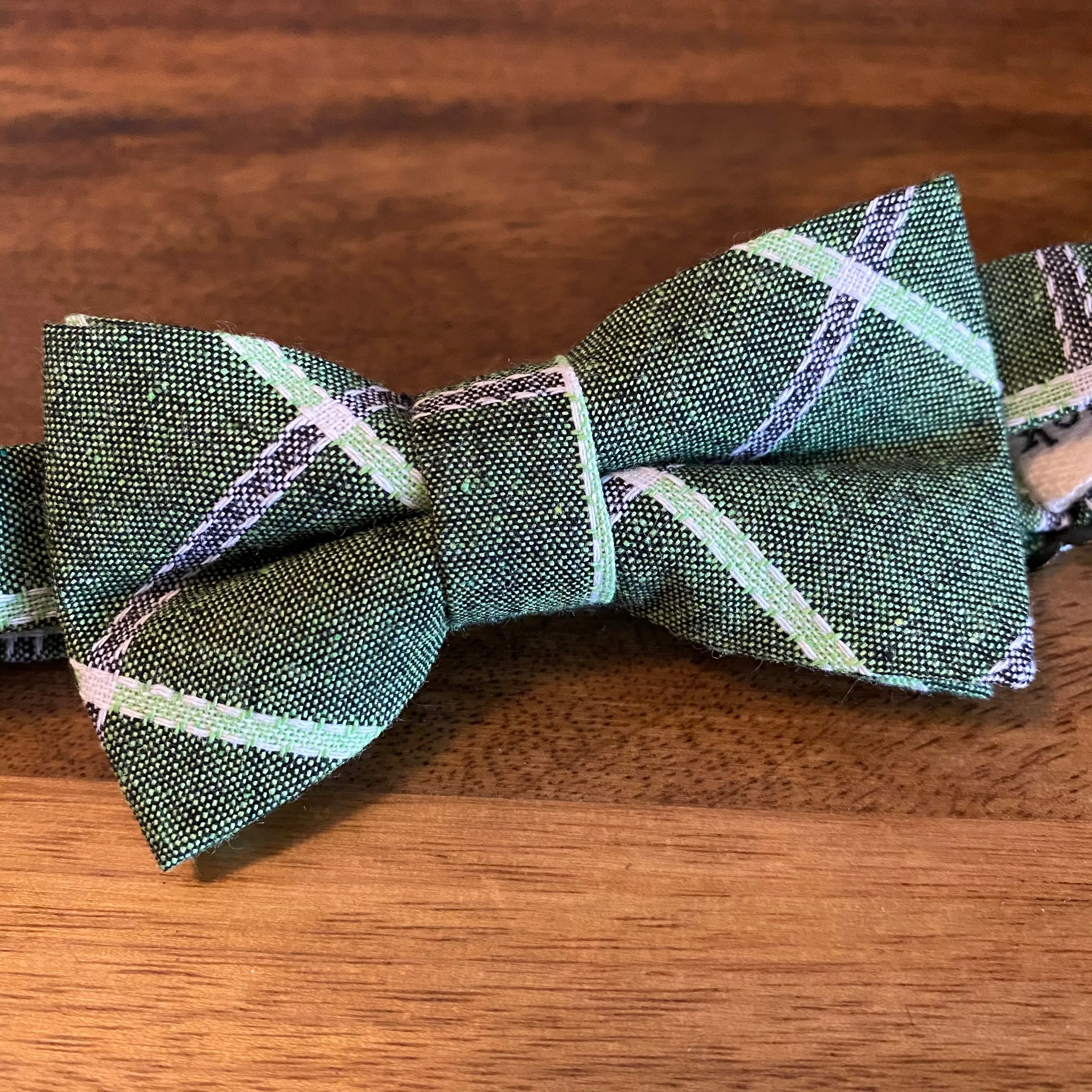 AMES || BOY BOW TIE