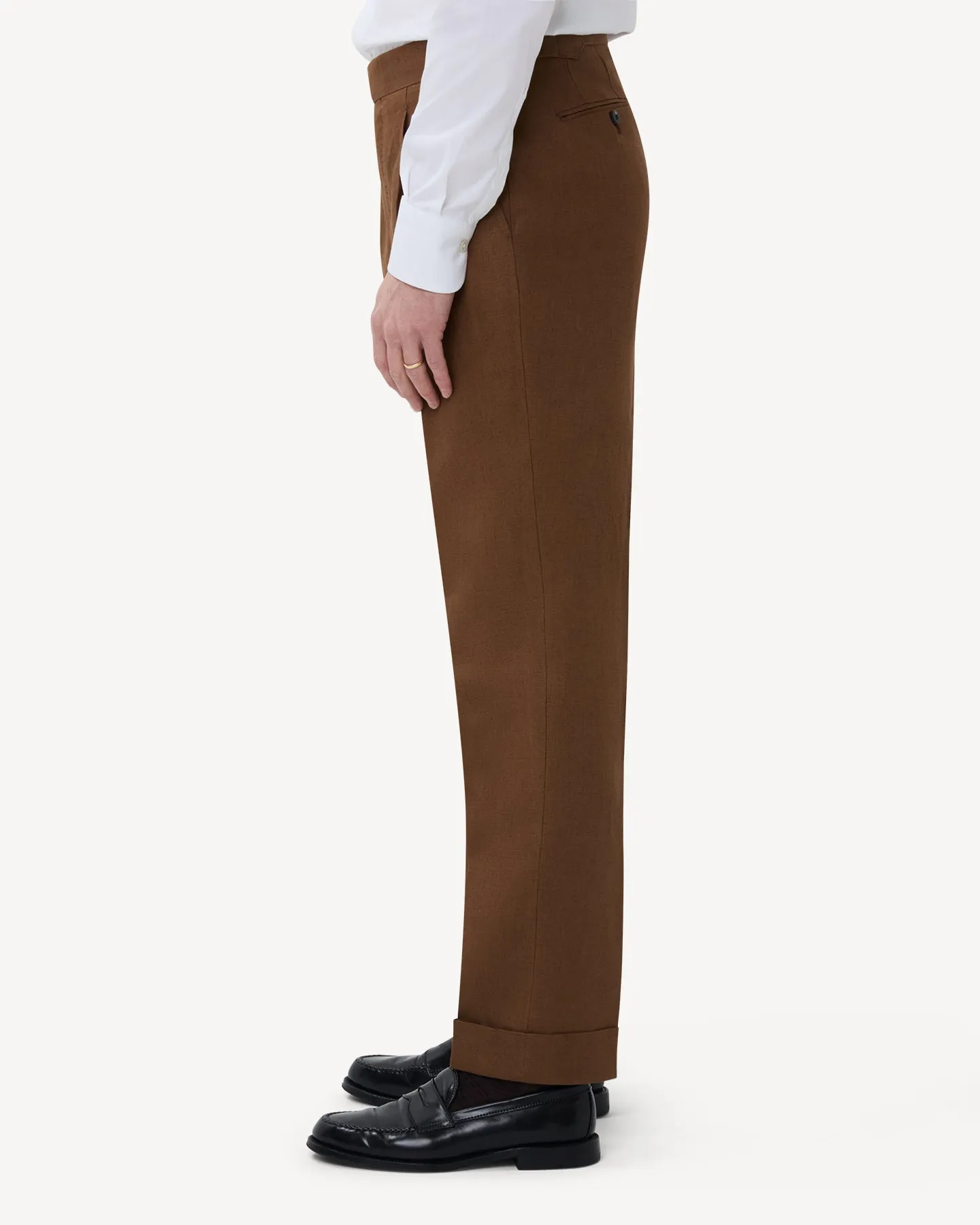 Dark Tan Single Pleat Linen Trousers