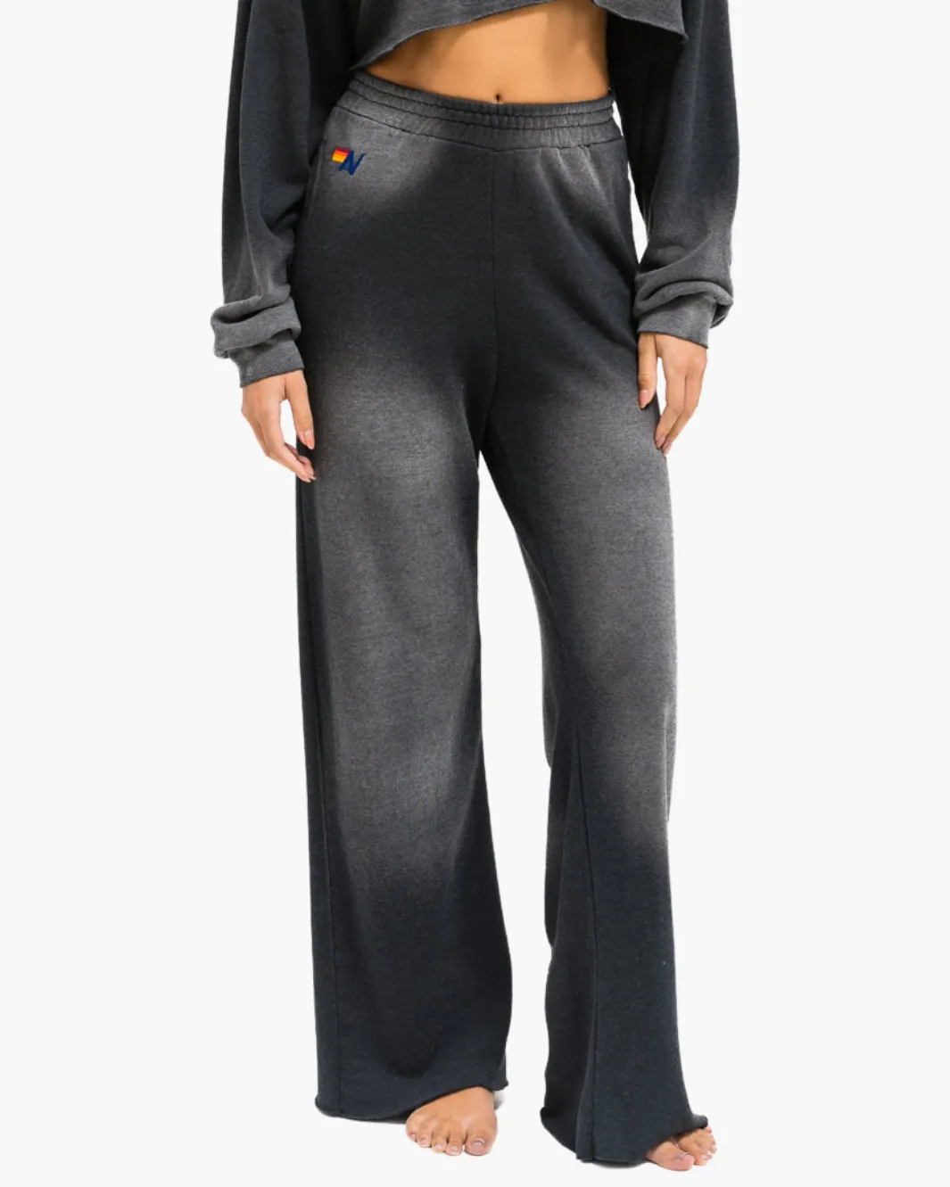 ESSENTIAL WOMENS WIDE LEG POCKET SWEATPANT IN FADED SMOKE
