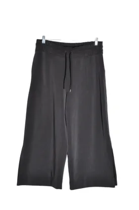 LULULEMON Women Activewear Joggings Regular fit in Gray - M