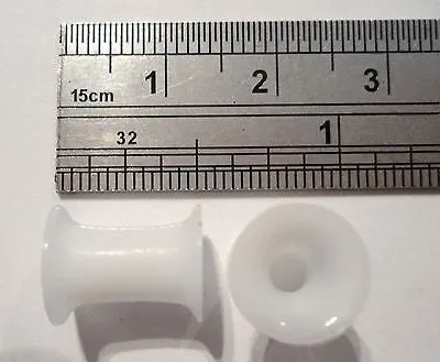 Pair 2 pieces White Soft Flexible Silicone Double Flare Tunnels 2 gauge 2g