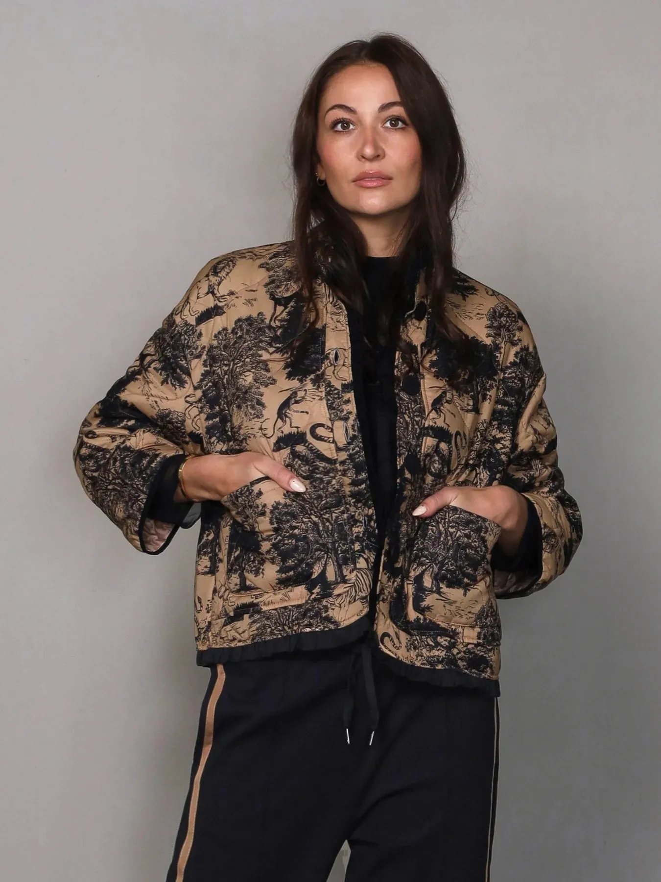Ruffle Collar Quilted Jacket - Black Mix