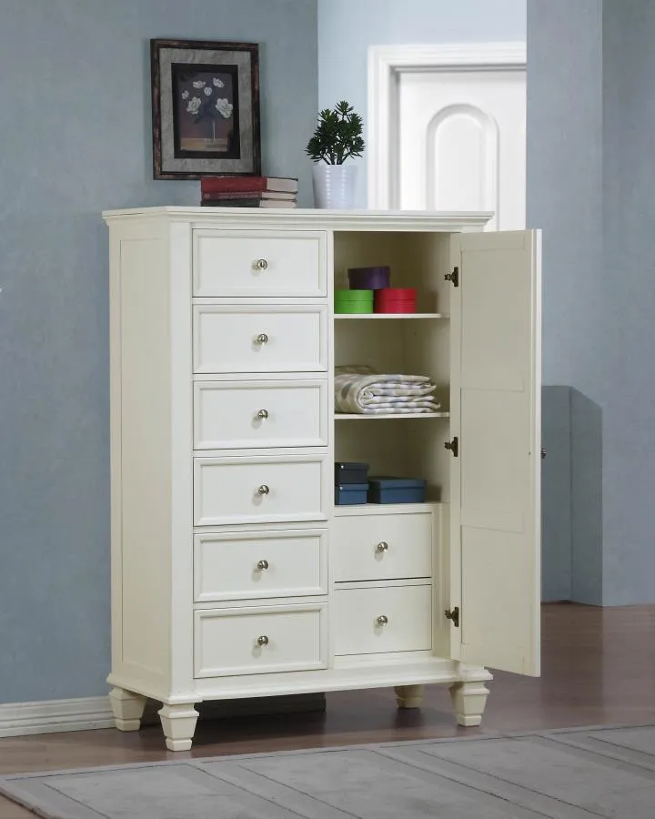 Sandy Beach - Man���s Chest with Concealed Storage