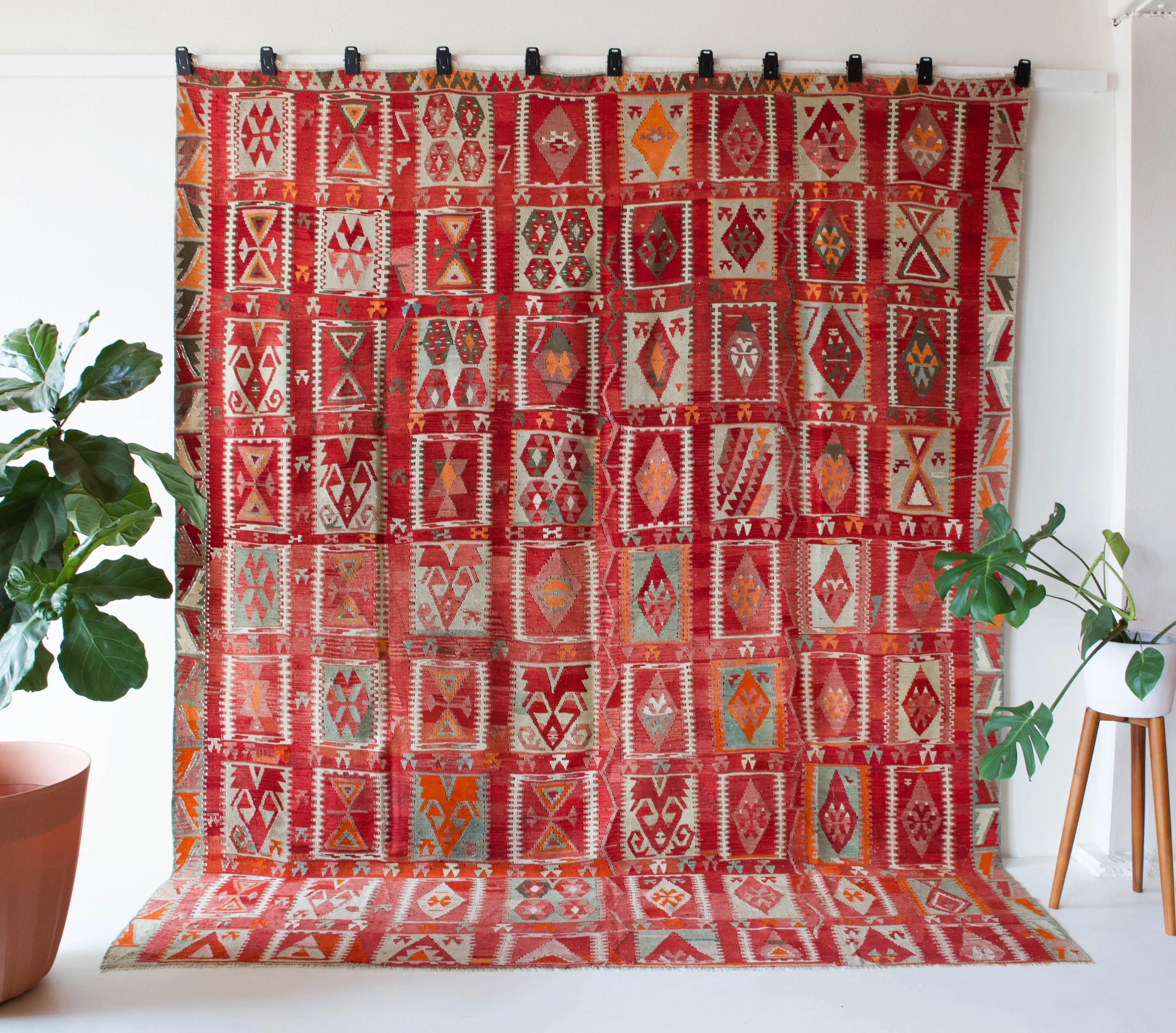 Semi-Antique Sivas Sarkisla Kilim Rug 9'4"x11'2"