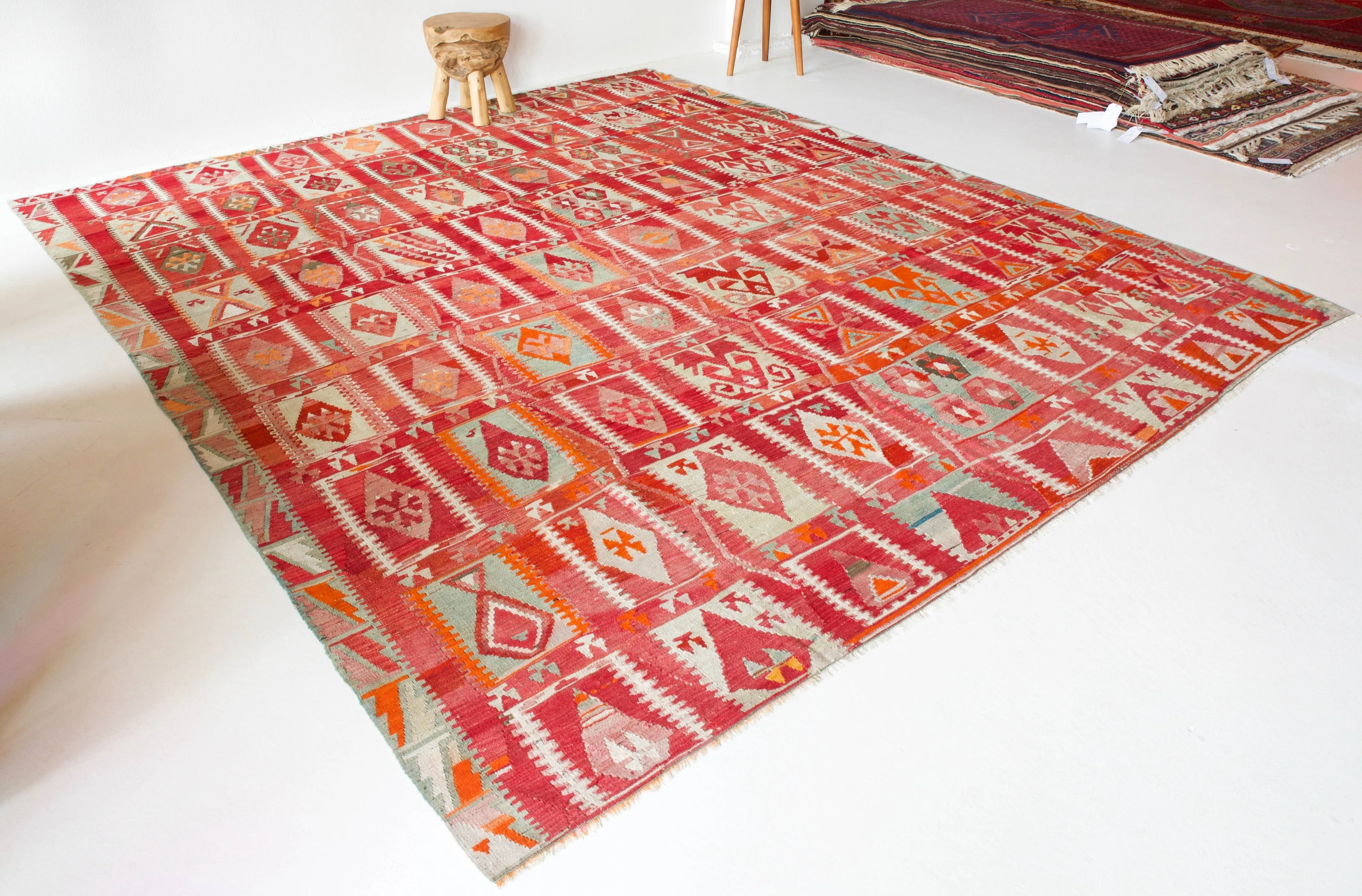 Semi-Antique Sivas Sarkisla Kilim Rug 9'4"x11'2"